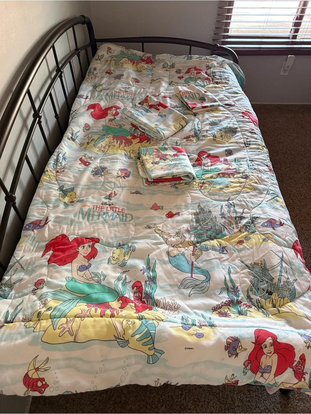 Vintage 90’s Disney The Little Mermaid Twin Comforter And Twin Sheet Set